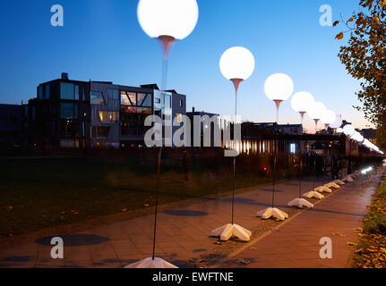 Berlin, Deutschland, Lichtinstallation Licht Begrenzung für 25 Jahre Fall der Mauer Stockfoto