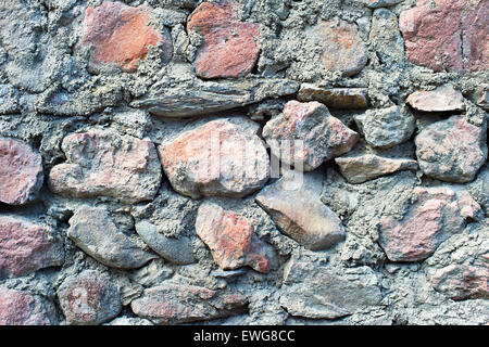 Ansicht des georgischen Wand gestapelt aus Bergfelsen. Georgien Stockfoto