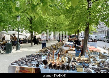 Markt unter freiem Himmel am Dijver Brügge Belgien Stockfoto