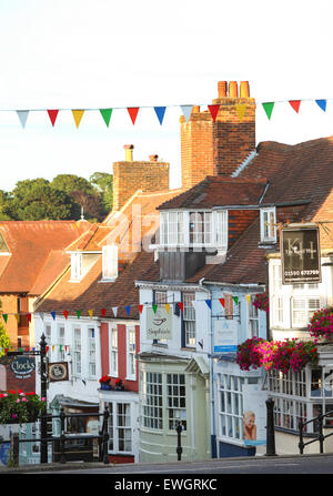 Kai Hill und Quay Street in Lymington Hampshire am Rande des New Forest Stockfoto