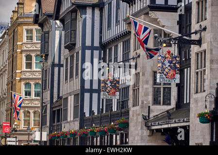 Liberty Kaufhaus in der Regent Street, Sitz in der Londoner West End shopping Bezirk Central Stockfoto