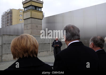 Berlin, Deutschland, Festschrift Konferenz 25 Jahr-Jubiläum an der Gedenkstätte Berliner Mauer Stockfoto