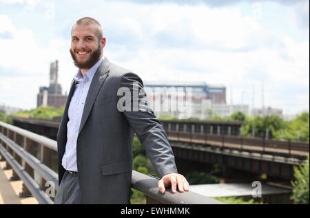 13. Juni 2015: Indianapolis Colts Outside Linebacker Bjoern Werner in der Innenstadt von Indianapolis, Indiana. Foto: Chris Bergin/dpa Stockfoto