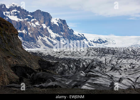 Kante der Asche bedeckt Gletscher Vatnajökull-Nationalpark Skaftafell in Island Stockfoto