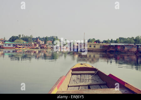 Hausboote auf dem See im Srinaga. Indien Stockfoto