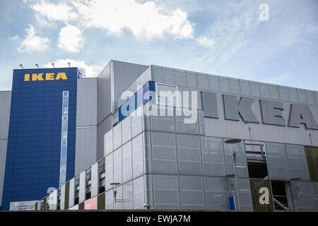 Außenaufnahme des Ikea Einrichtungshaus Gebäude in Coventry Stockfoto