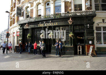 Das Castle Pub in Farringdon, London, UK Stockfoto