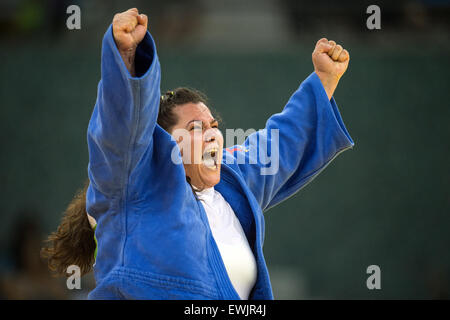 Baku, Aserbaidschan. 27. Juni 2015. Belkis Kaya der Türkei feiert in der Frauen 78 kg Bronze Medaille Finale in Baku 2015 Europäische Spiele im Heydar Aliyev Arena in Baku, Aserbaidschan, 27. Juni 2015. Foto: Bernd Thissen/Dpa/Alamy Live News Stockfoto