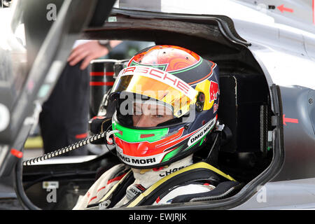 Goodwood West Sussex, UK. 27. Juni 2015. Brendon Hartley Audi Le Mans-Fahrer, Goodwood, UK, 27. Juni 2015 Credit: Rallye-Pics.com/Alamy Live News Stockfoto