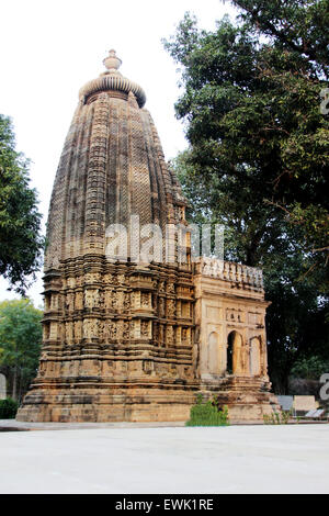 Ansicht der Adinath Jain-Tempel unter östlichen Gruppe der Tempel in Khajuraho, Madhya Pradesh, Indien, Asien Stockfoto