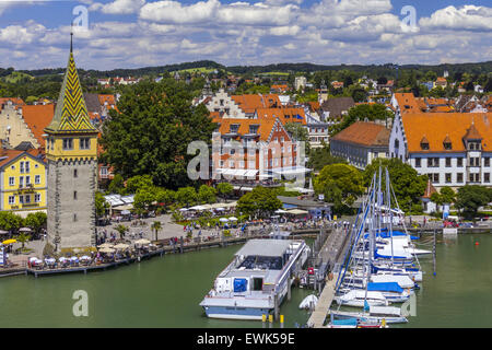 Alter Leuchtturm, Mangturm oder Mangenturm, Hafen, Bodensee, Lindau, Schwaben, Bayern, Deutschland, Europa Stockfoto