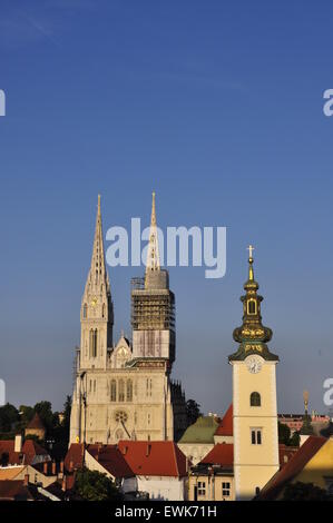 Zur Kathedrale von Zagreb Oberstadt anzeigen Stockfoto