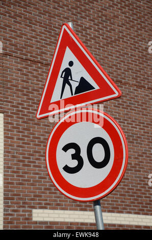 Verkehrszeichen, unfertige Niederlande Stockfoto