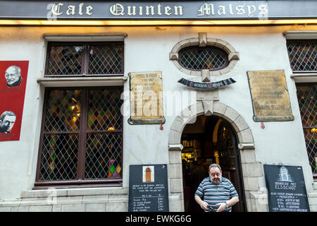 Cafe Quinten Matsijs, Antwerpen, Belgien. Stockfoto