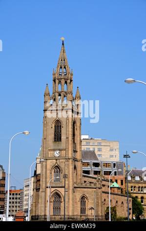 Liverpool-Pfarrkirche aka Liebfrauenkirche und St. Nikolaus, Liverpool, Merseyside, England, UK, Westeuropa. Stockfoto