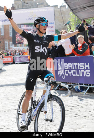 Lincoln, UK. 28. Juni 2015. Peter Kennaugh Team SKY gewinnt der britischen nationalen Straßenrennen. © Aktion Plus Sport/Alamy Live-Nachrichten Stockfoto