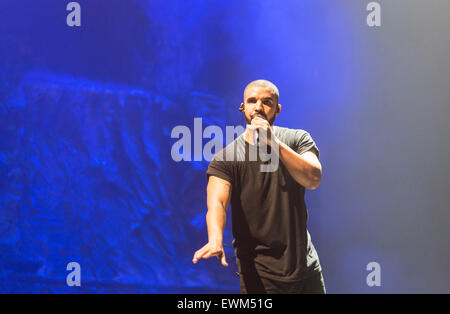 London, UK, 28. Juni 2015. Drake Live-Performance auf Wireless Festival, Finsbury Park Credit: Robert Stainforth/Alamy Live-Nachrichten Stockfoto