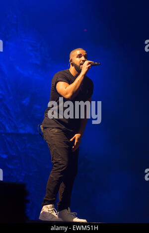 London, UK, 28. Juni 2015. Drake Live-Performance auf Wireless Festival, Finsbury Park Credit: Robert Stainforth/Alamy Live-Nachrichten Stockfoto