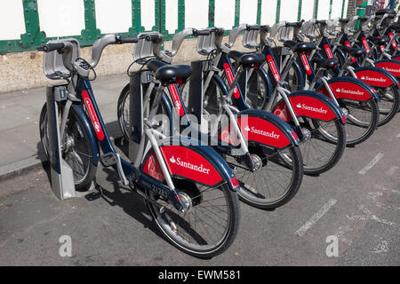 Santander gesponsert Boris Bikes zu mieten in London Stockfoto