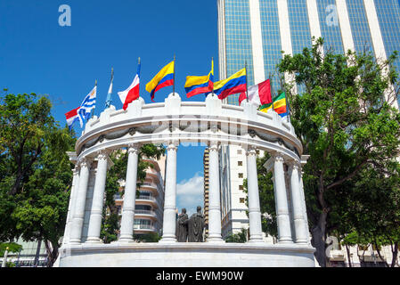 Die Rotonda in Guayaquil, Ecuador ist ein Denkmal für Simón Bolívar und José de San Martin Stockfoto