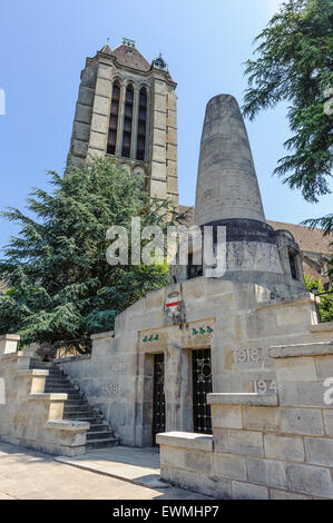 Noyon Kathedrale Stockfoto