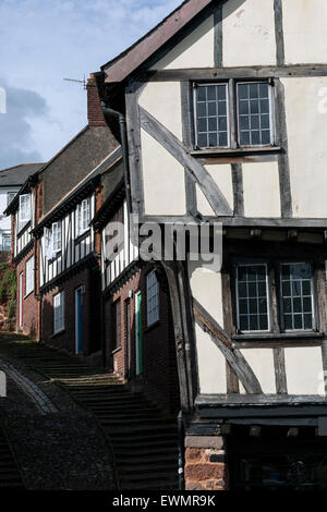 Stepcote Hill, einer der ältesten erhaltenen Straßen von Exeter City. Stepcote Hill gehörte schon seit längerem zu den Hauptrouten in Exeter, Stockfoto