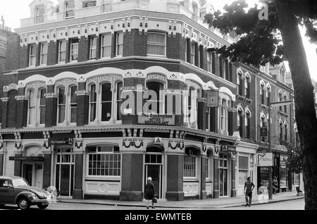 Die Coleherne nach 7 Restaurant, Coleherne Road, Earls Court, London, SW7, 11. September 1971. Stockfoto