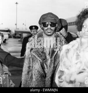 Stevie Wonder, Ankunft am Flughafen von London. 24. Januar 1974. Stockfoto