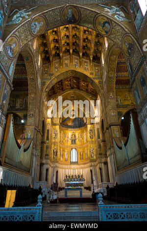 Christus Pantokrator Fresko in Monreale Kathedrale oder Duomo di Monreale in der Nähe von Palermo, Sizilien Stockfoto