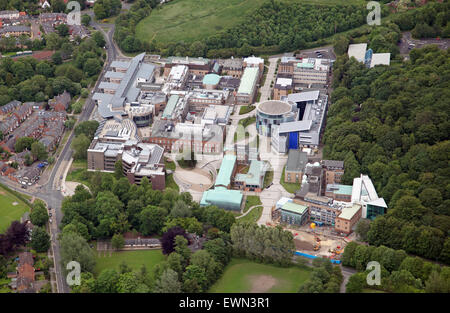 Luftaufnahme von verschiedenen Hochschulen der Durham University in der Stockton Road in Durham City, Großbritannien Stockfoto