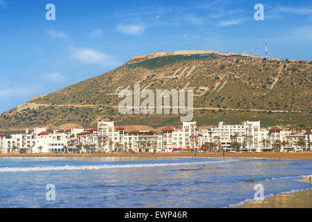 Agadir, Marina mit der Kasbah auf dem Hügel. Marokko Stockfoto