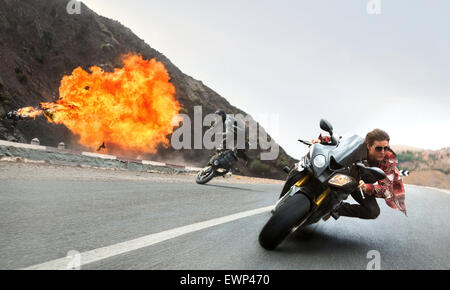 Mission: Impossible – Rogue Nation ist eine kommende 2015 amerikanischen Action Spion Film geschrieben und unter der Regie von Christopher McQuarrie.  Dieses Foto ist nur zu redaktionellen Zwecken und unterliegen dem Copyright von der Filmgesellschaft und/oder der Fotograf von dem Film oder der Firma zugeordnet und kann nur durch Veröffentlichungen im Zusammenhang mit der Förderung der oben genannten Film reproduziert werden. Eine obligatorische Gutschrift auf die Filmgesellschaft ist erforderlich. Der Fotograf sollte auch angerechnet werden, wenn bekannt. Stockfoto