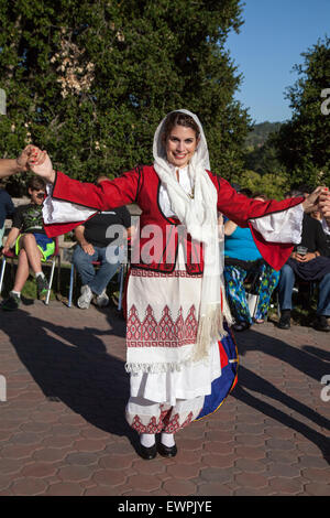 Minoischen griechische Tänzerin beim eine griechische Festival, Novato, Kalifornien, USA Stockfoto