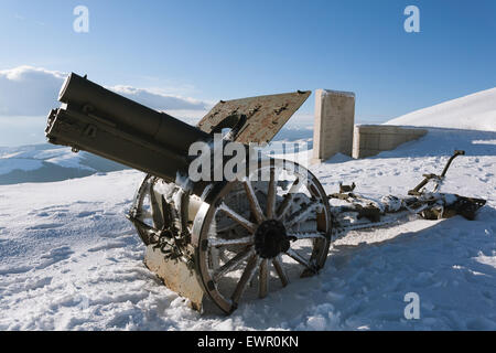 Eine Kanone vom Monte Grappa ersten Weltkrieg Memorial, Italien Stockfoto