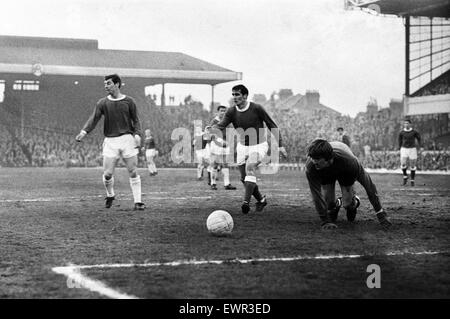 Andy Rankin, Everton Torwart. Arsenal V Everton, League Division One, gespielt in Highbury. Ergebnis - 3-1 zu Arsenal. 25. April 1967. Stockfoto