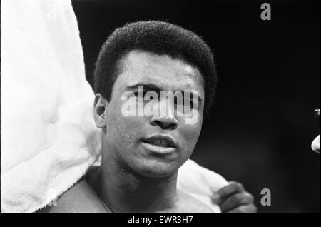 Muhammad Ali in seinem Trainingslager vor seinem ersten Kampf mit Joe Frazier. 1. Dezember 1972 Stockfoto