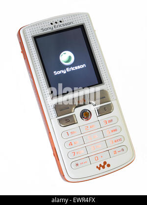 Sony Ericsson W800 Walkman-Handy, im Jahr 2005 veröffentlicht Stockfoto