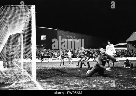 Darlington 2-1 Middlesbrough FA Pokalspiel im Feethams statt. 8. Januar 1985. Stockfoto