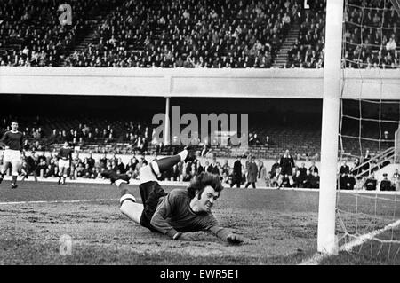 Andy Rankin, Everton Torwart. Arsenal V Everton, League Division One, gespielt in Highbury. Ergebnis - 3-1 zu Arsenal. 25. April 1967. Stockfoto