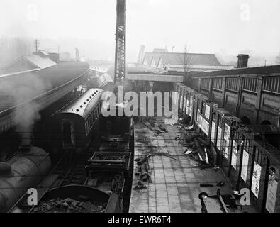 Das Sutton Coldfield Zugunglück, am 23. Januar 1955 in Sutton Coldfield stattfand. Eine ausdrückliche Personenzug unterwegs von York nach Bristol, entgleiste aufgrund überhöhter Geschwindigkeit in einer scharfen Kurve. 24. Januar 1955. Stockfoto