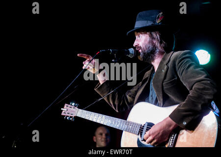 Jon Allen, Sängerin startet sein dritte Album Deep River am Halbmond Veranstaltungsort in Putney, London Stockfoto