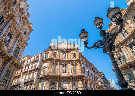 Piazza Pretoria ist einer der schönsten Plätze in Palermo, Italien Stockfoto