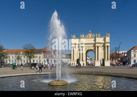 Brandenburger Tor, Potsdam, Louisen-Platz, Brunnen, Brandenburg Stockfoto