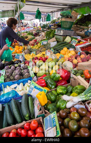 Paris, Frankreich, Marché, Aligre, Obst, Markt, Outdoor, Paris, Gemüse, Gemüse, Gemüse, Verkäufer, Verkäufer, Stockfoto