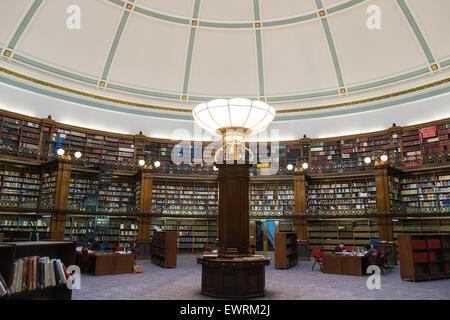 Picton kreisförmigen Leseraum im preisgekrönten Zentralbibliothek, Liverpool Stockfoto