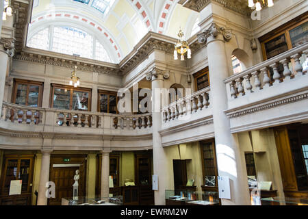 Hornby-Lesesaal im preisgekrönten Zentralbibliothek, Liverpool Stockfoto