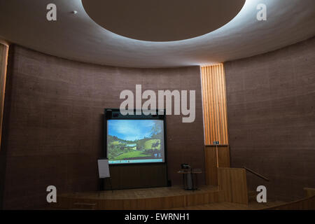 Strohballen Theater Institut der WISE Wales für nachhaltige Bildung bei Katze, Machynlleth, Powys, Wales, Stockfoto