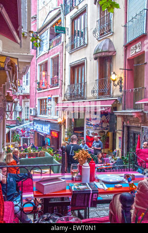 Türkei, Istanbul, Stadtteil Beyoglu, Algerien Street, trendigen Cafés und restaurants Stockfoto