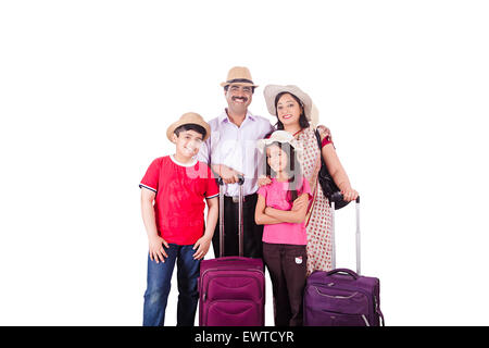 indische Eltern und Kinder Passagier Urlaub Ferien geniessen Stockfoto