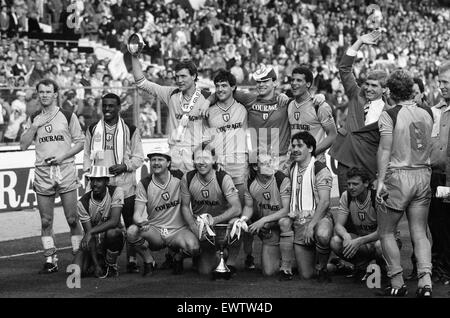 Luton Town 1-4 lesen, 1988 Simod Cup-Finale, Wembley Stadium, London, Sonntag, 27. März 1988. Stockfoto